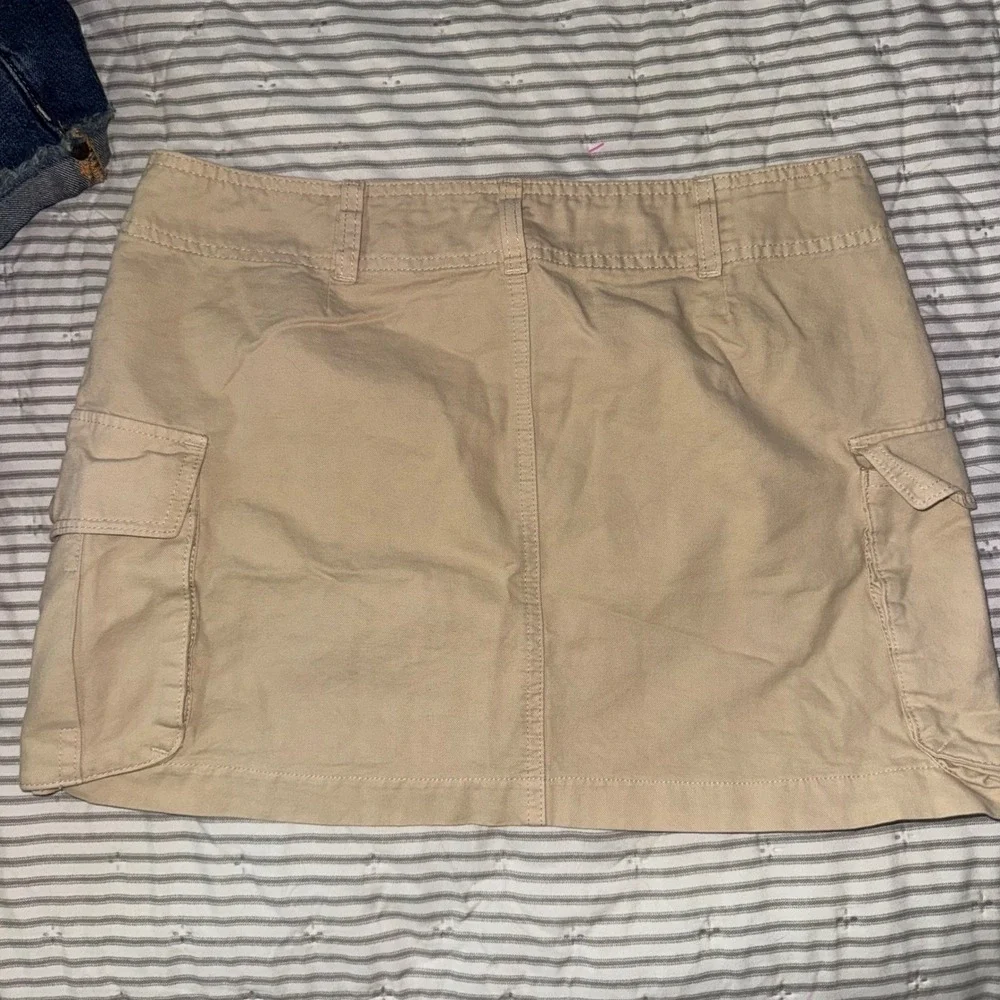 Brandy Melville Khaki Cargo Mini Skirt Tan Utility Y2K Low Rise‎ Streetwear